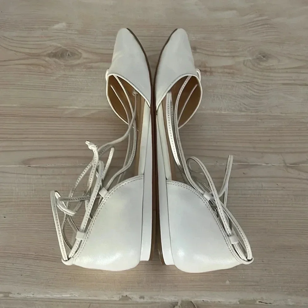 Vince Camuto lace up flats